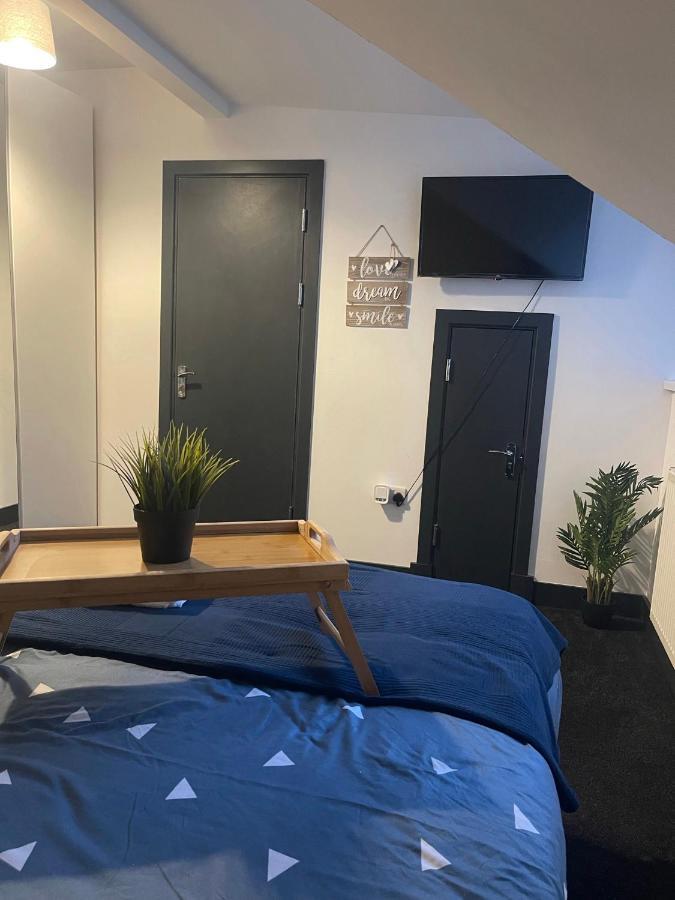 Elegant Studio1 Netflix Bathroom Close To Beach Swansea Exterior foto